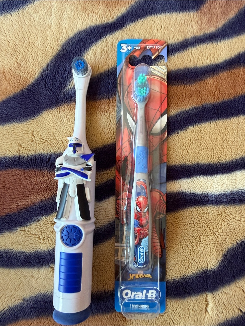 Oral-B Kids Electric Toothbrush – Blue Spider-Man Design